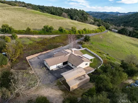 View/Area - 4342 Shadow Canyon Rd, Templeton, CA 93465 photo 8 of 11