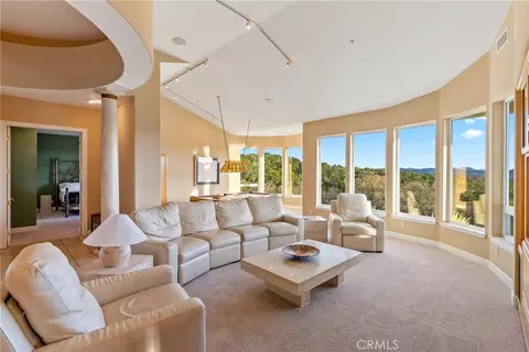 Living - 4342 Shadow Canyon Rd, Templeton, CA 93465 photo 2 of 5