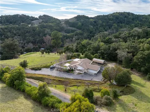 View/Area - 4342 Shadow Canyon Rd, Templeton, CA 93465 photo 7 of 11