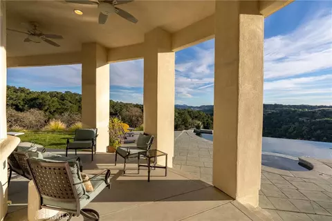 Exterior - 4342 Shadow Canyon Rd, Templeton, CA 93465 photo 8 of 18