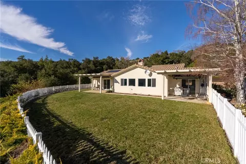 Exterior - 4342 Shadow Canyon Rd, Templeton, CA 93465 photo 17 of 18
