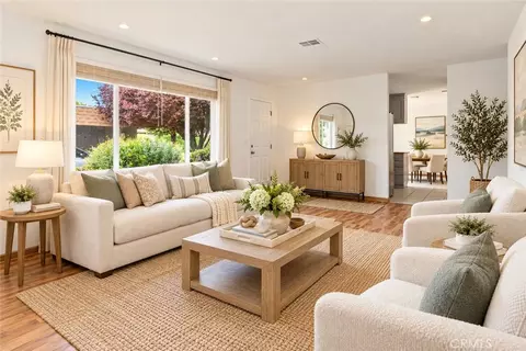 Living - 18 Flag Way, Paso Robles, CA 93446 photo 4 of 5