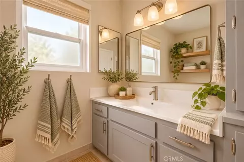 Bath - 18 Flag Way, Paso Robles, CA 93446 photo 3 of 6