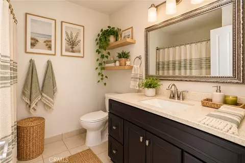 Bath - 18 Flag Way, Paso Robles, CA 93446 photo 1 of 6
