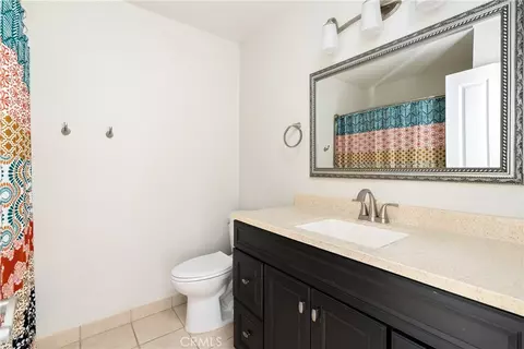 Bath - 18 Flag Way, Paso Robles, CA 93446 photo 1 of 3