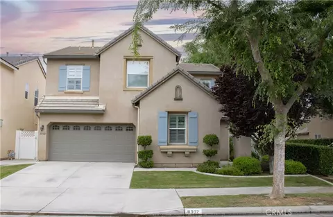 8302 Allyn Bacon, Bakersfield, CA 93311