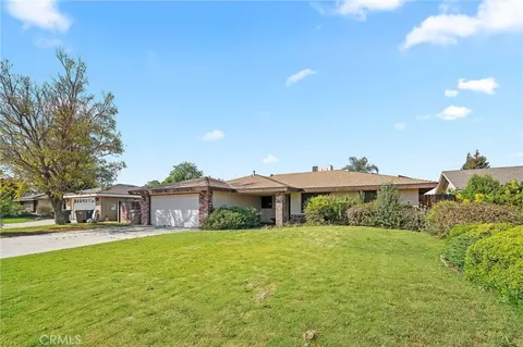 7800 Carol Sue Ct, Bakersfield, CA 93308