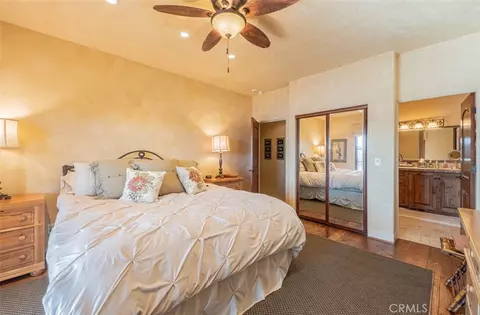 Bedroom - 8730 Bluff Ct, Bradley, CA 93426 photo 7 of 10