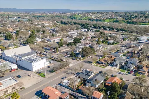 View/Area - 1545 Park St, Paso Robles, CA 93446 photo 2 of 3
