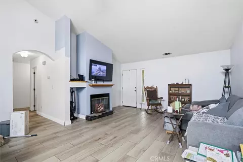 Living - 1035 Pioneer Trl, Paso Robles, CA 93446 photo 1 of 3