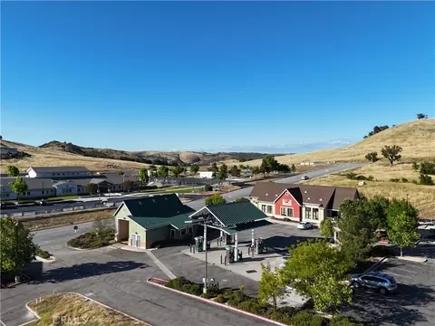 View/Area - 3332 Harbor Cir #C, Paso Robles, CA 93446 photo 12 of 12