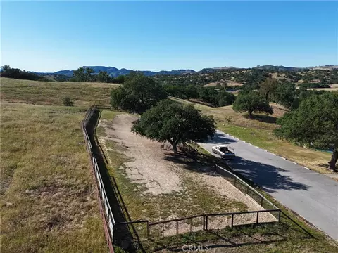 Exterior - 3332 Harbor Cir #C, Paso Robles, CA 93446 photo 8 of 10