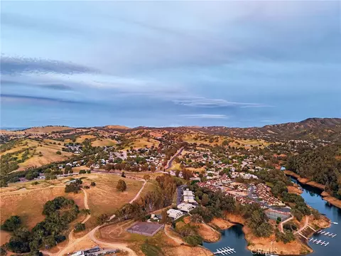 View/Area - 3332 Harbor Cir #C, Paso Robles, CA 93446 photo 7 of 11
