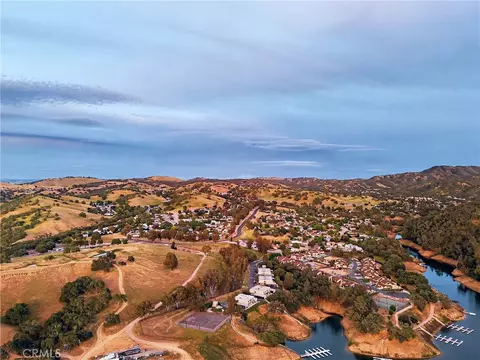 View/Area - 3332 Harbor Cir #C, Paso Robles, CA 93446 photo 10 of 13