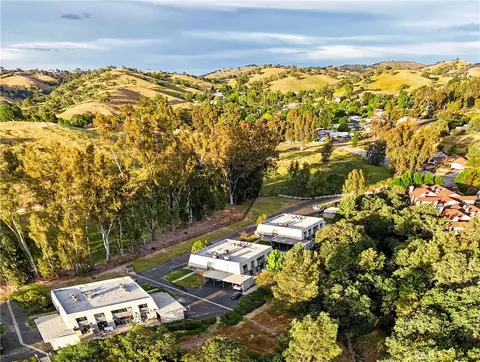View/Area - 3332 Harbor Cir #C, Paso Robles, CA 93446 photo 5 of 11