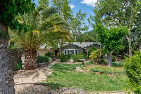 Exterior - 7835 Blue Moon Rd, Paso Robles, CA 93446 photo 3 of 16
