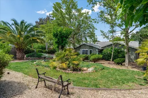 7835 Blue Moon Rd, Paso Robles, CA 93446