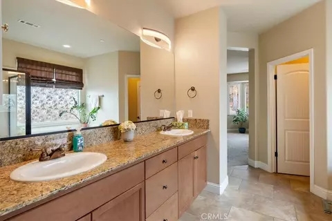 Entry Way - 204 Victoria Ct, Paso Robles, CA 93446 photo 2 of 3
