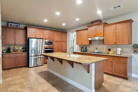 Kitchen - 204 Victoria Ct, Paso Robles, CA 93446 photo 1 of 4