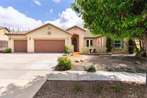 Exterior - 204 Victoria Ct, Paso Robles, CA 93446 photo 15 of 16