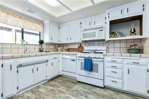 Kitchen - 623 Nickerson, Paso Robles, CA 93446 photo 3 of 5