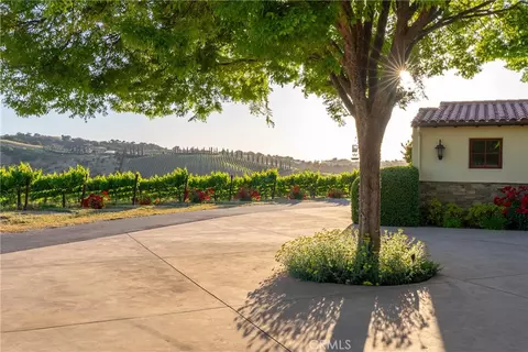 4550 Almond, Templeton, CA 93465 photo 50