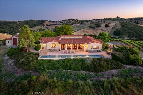 4550 Almond, Templeton, CA 93465 photo 5