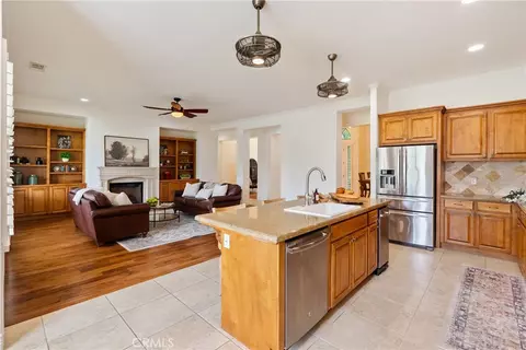 Kitchen - 715 Oriole Way, Paso Robles, CA 93446 photo 5 of 5