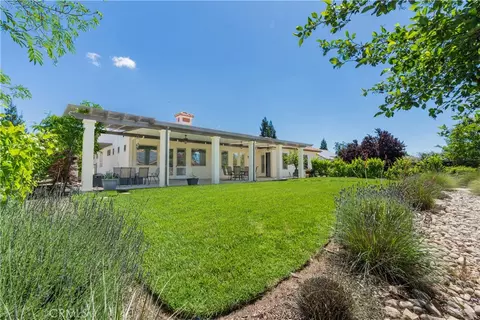 Exterior - 715 Oriole Way, Paso Robles, CA 93446 photo 14 of 16