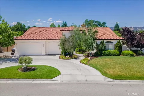 Exterior - 715 Oriole Way, Paso Robles, CA 93446 photo 1 of 16