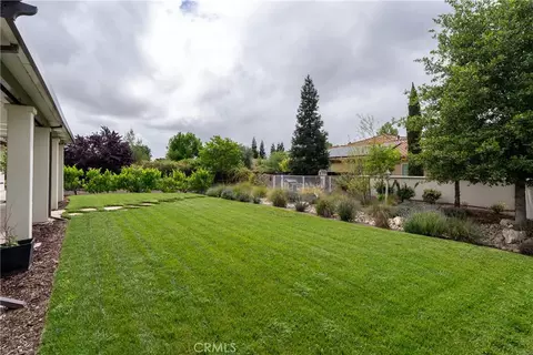 Exterior - 715 Oriole Way, Paso Robles, CA 93446 photo 9 of 16