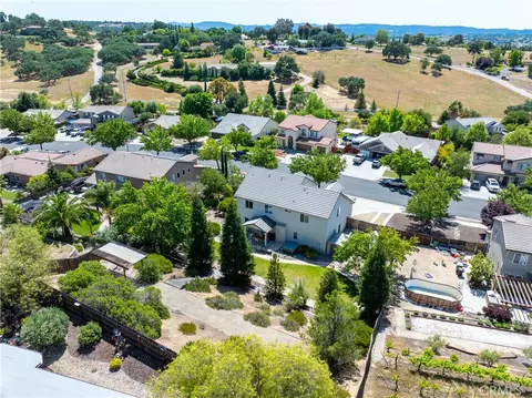 View/Area - 791 Brahma, Paso Robles, CA 93446 photo 2 of 3