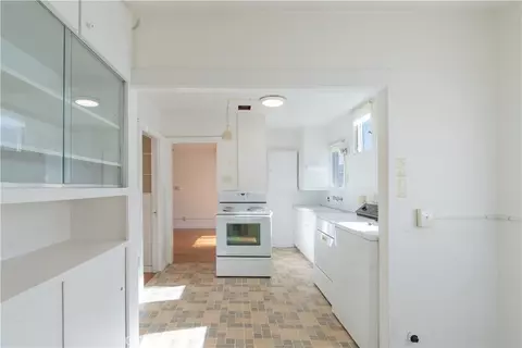 Kitchen - 732 16th St, Paso Robles, CA 93446 photo 1 of 1