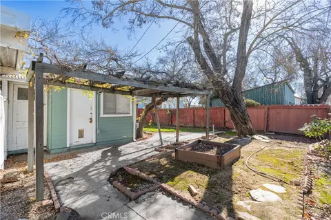 Exterior - 732 16th St, Paso Robles, CA 93446 photo 1 of 2