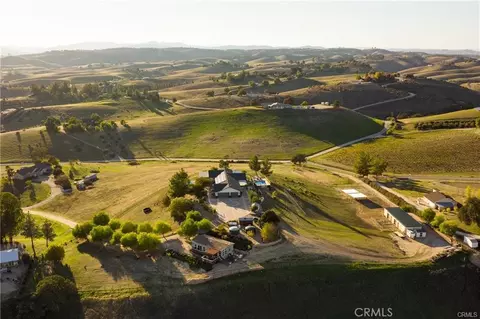 View/Area - 8580 Warren, Paso Robles, CA 93446 photo 1 of 3