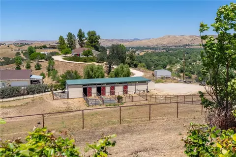 Exterior - 8580 Warren, Paso Robles, CA 93446 photo 19 of 19