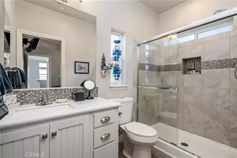 Bath - 8580 Warren, Paso Robles, CA 93446 photo 4 of 6