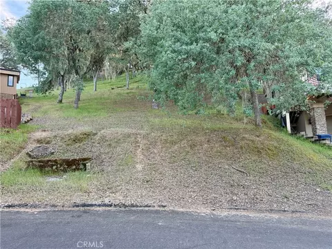 2747 Lookout, Bradley, CA 93426