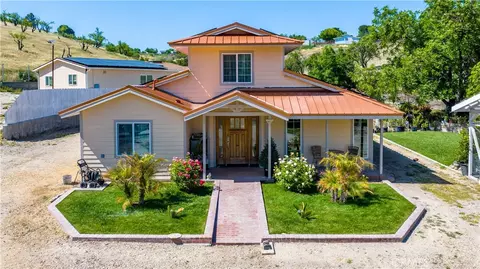 Exterior - 3890 Hillcrest, Templeton, CA 93465 photo 2 of 18