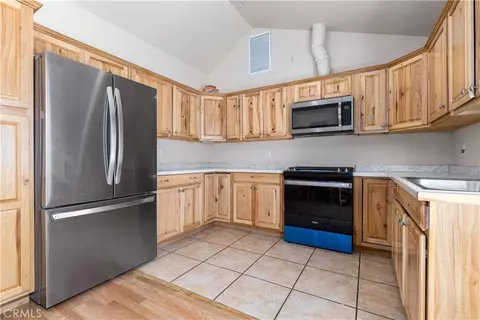 Kitchen - 3890 Hillcrest, Templeton, CA 93465 photo 1 of 6