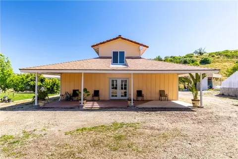 Exterior - 3890 Hillcrest, Templeton, CA 93465 photo 9 of 18