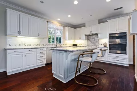 Kitchen - 1090 Muscat Ct, Templeton, CA 93465 photo 4 of 7