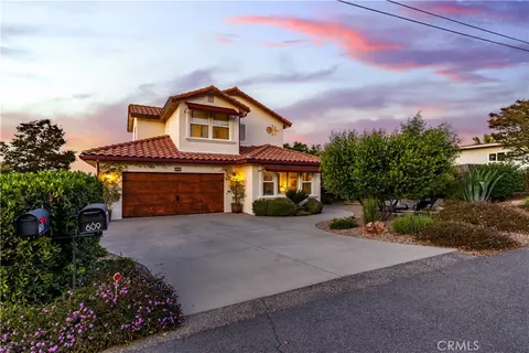 609 Shannon Hill Dr, Paso Robles, CA 93446
