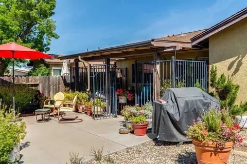 Exterior - 1032 Scott, Paso Robles, CA 93446 photo 5 of 12