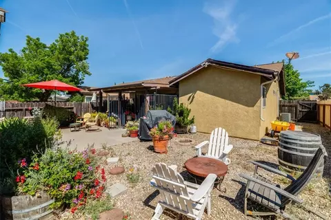 Exterior - 1032 Scott, Paso Robles, CA 93446 photo 4 of 12