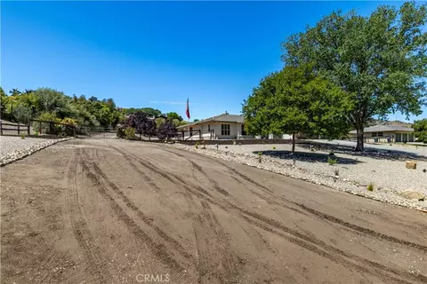 Exterior - 9947 Flyrod, Paso Robles, CA 93446 photo 8 of 30