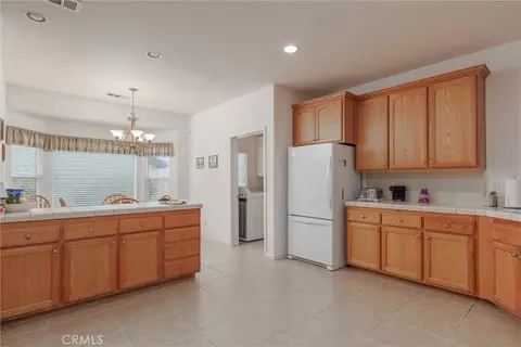 Kitchen - 1411 Crown Way, Paso Robles, CA 93446 photo 2 of 3