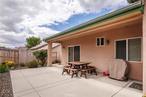 Exterior - 1411 Crown Way, Paso Robles, CA 93446 photo 4 of 11