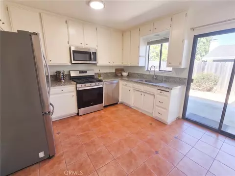 Kitchen - 780 Salinas, Templeton, CA 93465 photo 1 of 3