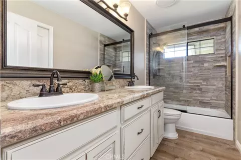 Bath - 1275 Shane Ln, Templeton, CA 93465 photo 5 of 5